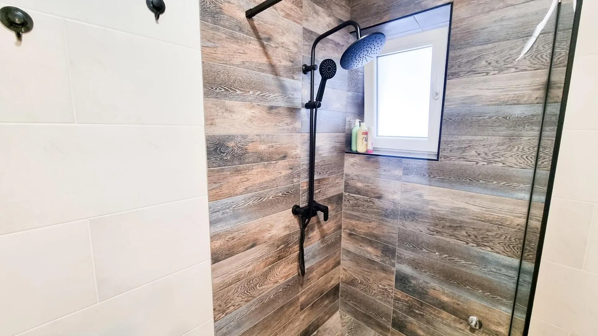 Apartmani 1 Pinezici Croatia