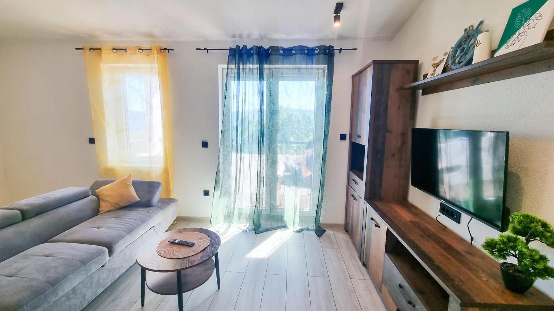 Apartmani 1 Pinezici קרואטיה