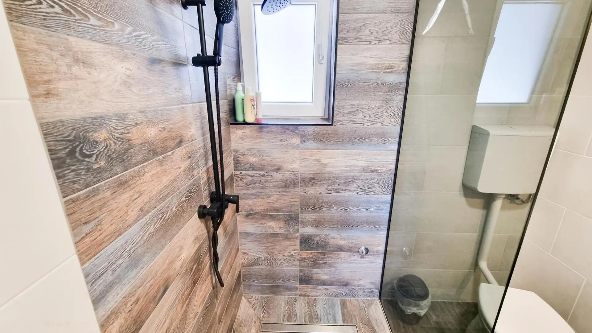 דירה Apartmani 1 Pinezici
